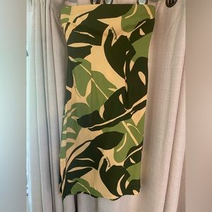 Manuhealii Midi Strapless Tube Dress with side slits Size Medium (no tag)